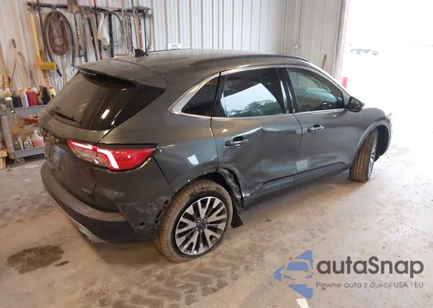 2020 Ford Escape Titanium из США, поврежденный, VIN 1FMCU9DZ6LUA60291